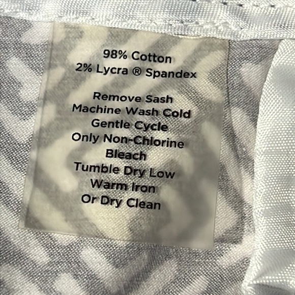 Talbots Womens Purple Print Capri Pants Size 14 Petite - Picture 9 of 11